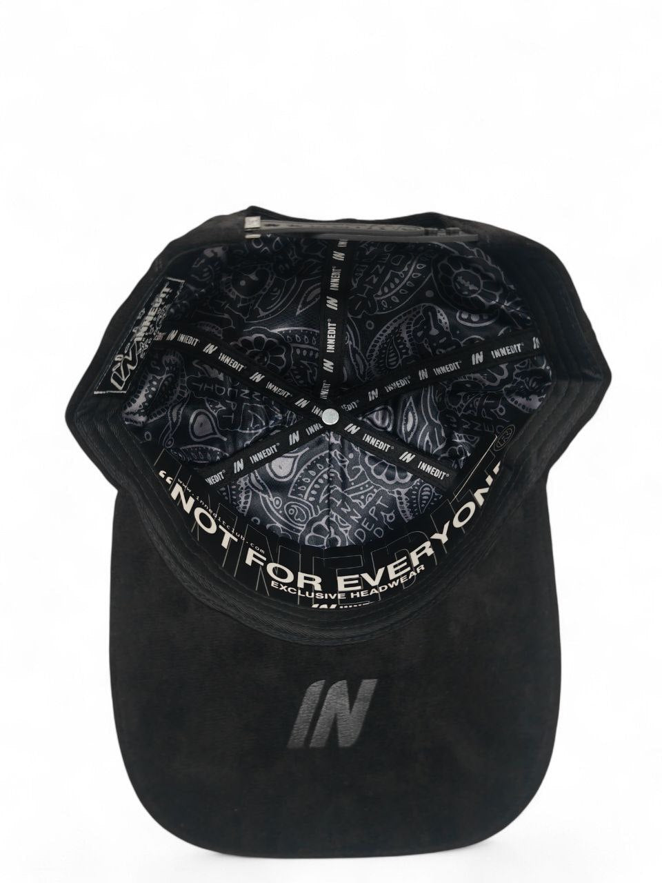 INNEDIT MURATRAVIS CRYSTALS BLACK